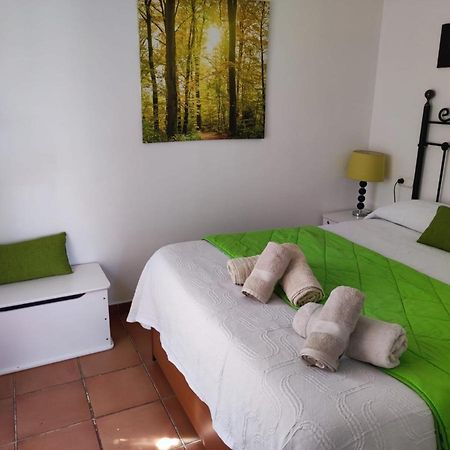 Bonito Apartamento En Alcaidesa Con Piscina Apartment Exterior photo